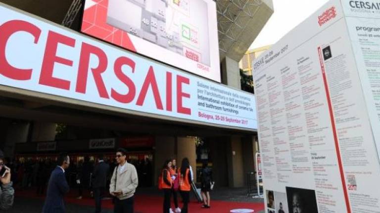 Cersaie cierra sus puertas con buena nota para el Tile of Spain