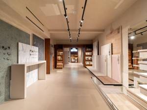 Galería de fotos | Así es la nueva exposición de cerámica de Gresmanc Group en Madrid
