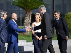 VÍDEO | Visita del rey Felipe VI a las instalaciones de Porcelanosa