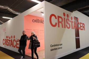 Cristacer estrena imagen corporativa en Cevisama