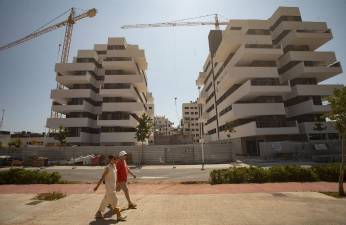 Viviendas de nueva construcción en la localidad de Puerto de Sagunto (Valencia).