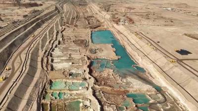 The Line, la ciudad futurista saudí en medio del desierto, fracasa.