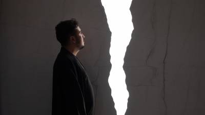 Neolith transforma la materia en arte contemplativo en ADN Fórum
