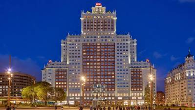 La fachada del hotel Riu Plaza España de Madrid.