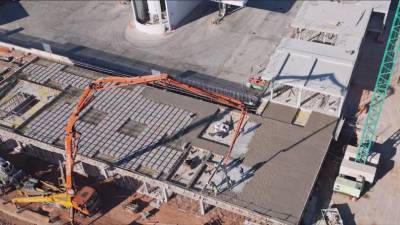 Imagen aérea de las obras de la nueva base logística de Nuppec en Vila-real.
