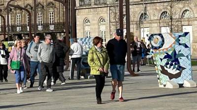 Suministros Lar expone en A Coruña nueve murales cerámicos reivindicativos