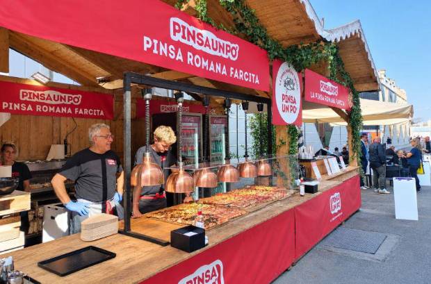 $!Otra de las zonas gastronómicas de la feria de Bolonia.