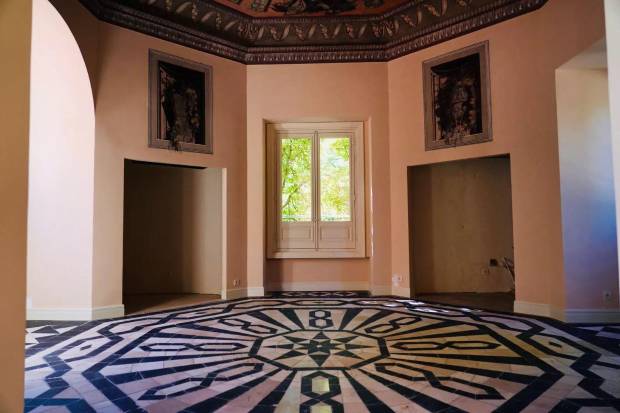 $!El gabinete de la Duquesa, con suelo de mármol, trampantojos en los muros y frescos en el techo. / AYUNTAMIENTO DE MADRID