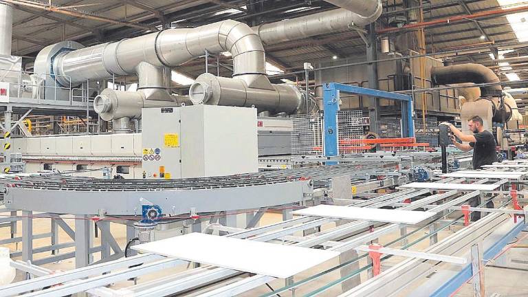 Ascer alerta del riesgo para la cogeneración cerámica por el recorte propuesto por el Ministerio para la Transición Ecológica