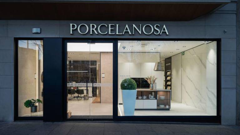 Porcelanosa inaugura tienda en el centro de una ciudad española