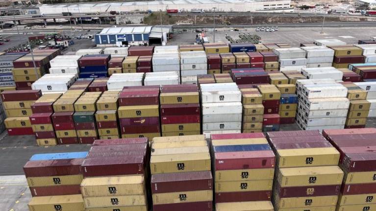 El Puerto de València prevé el desvío de buques a Marruecos y Egipto por la tasa verde de la UE
