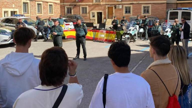 Detenidas cinco personas en Málaga por estafar 79.800 euros a una azulejera de Castellón