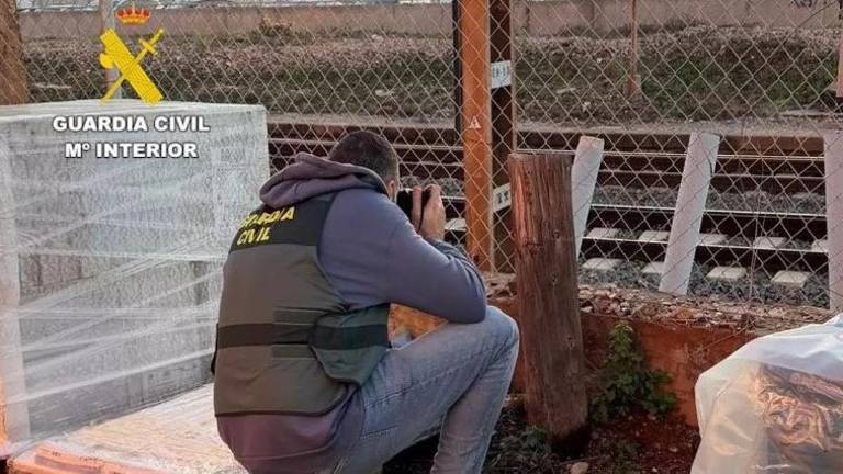 Dos detenidos por el robo en una empresa cerámica de Almassora