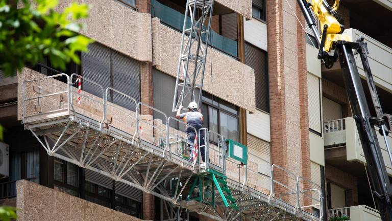 El absentismo laboral en la construcción en España se duplica en diez años