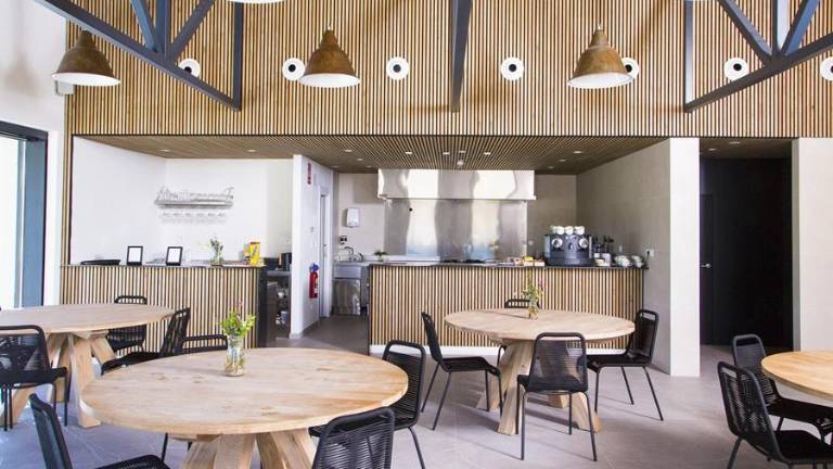 Rehabilitación de la Quinta San Francisco: un hotel rural integrado en el paisaje del Camino de Santiago