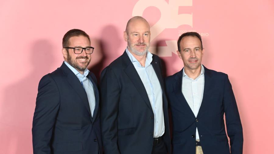 Galería de fotos | La velada de celebración de los 25 años de Smalticeram España