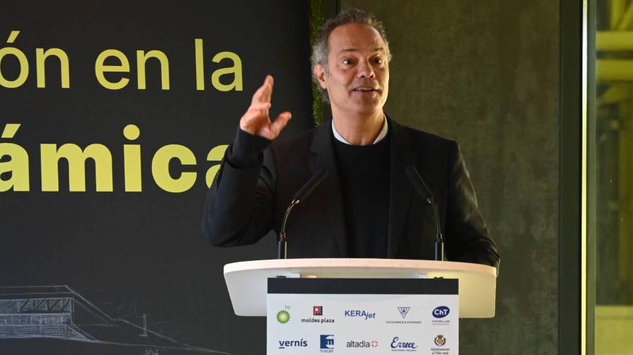 Galería de fotos | Jornada empresarial sobre talento e innovación en la industria cerámica celebrada en Vila-real