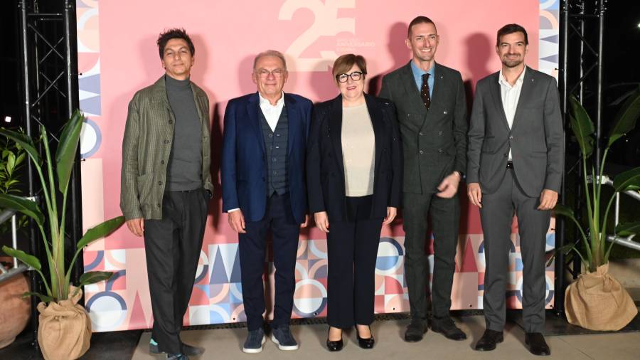 Galería de fotos | La velada de celebración de los 25 años de Smalticeram España