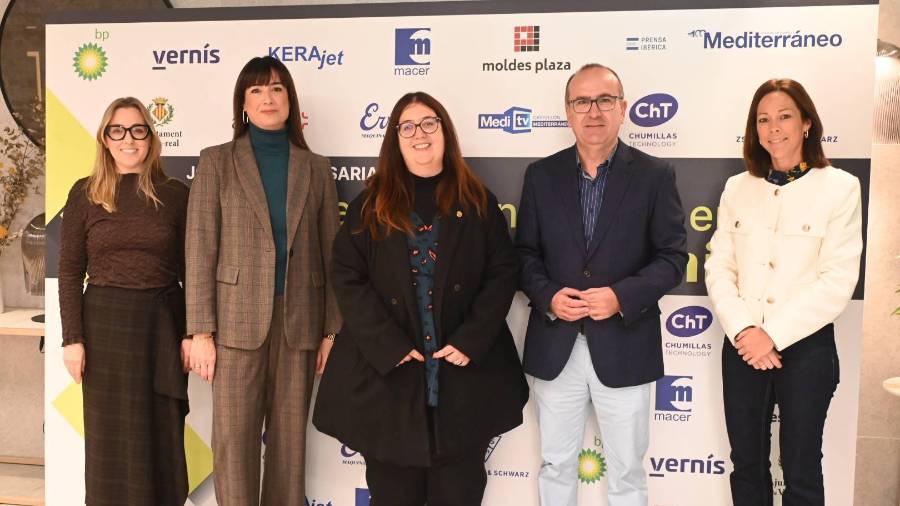 Galería de fotos | Jornada empresarial sobre talento e innovación en la industria cerámica celebrada en Vila-real