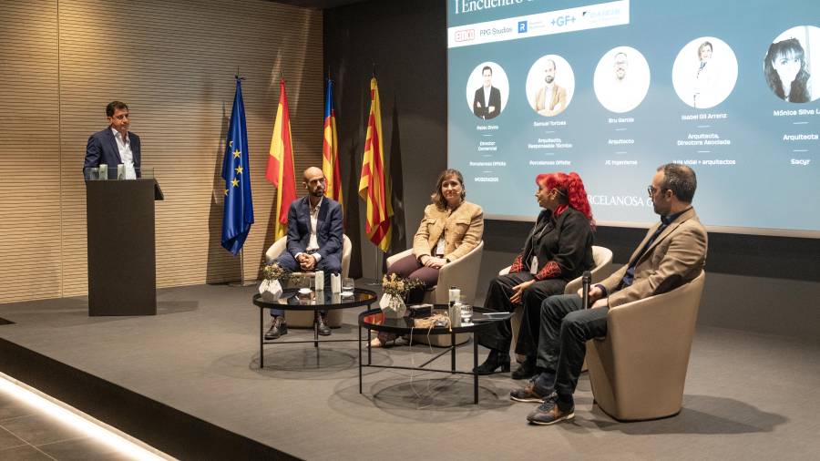 Galería de fotos | Porcelanosa impulsa unas jornadas sobre arquitectura sanitaria