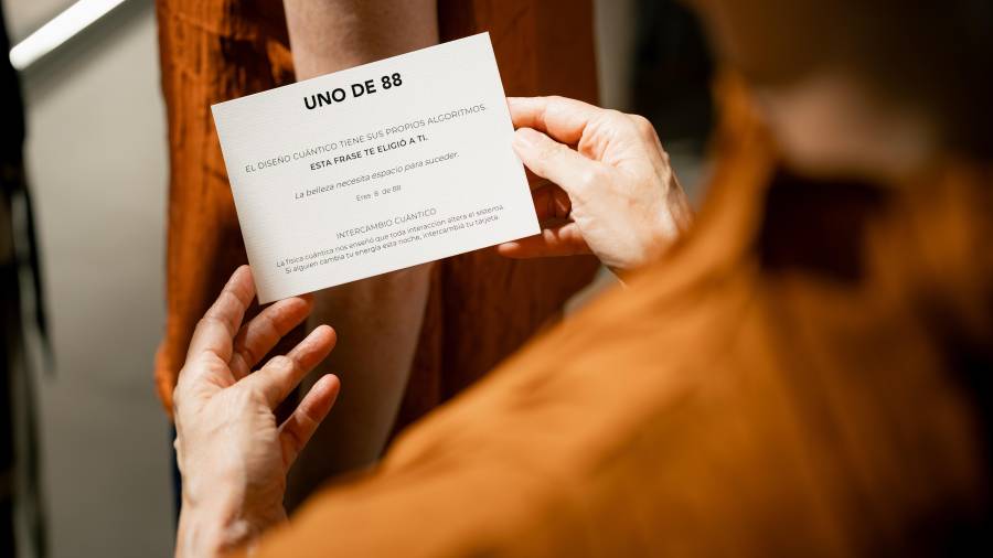 Galería de fotos | Gresmanc Group y Fearless presentan O-Buit en una experiencia «donde el vacío se convierte en arquitectura»