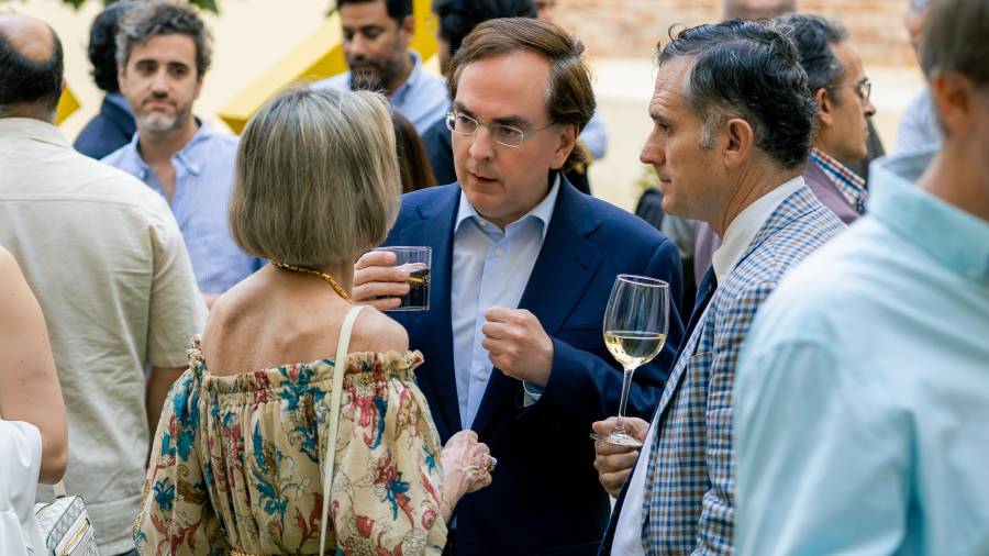 Galería de fotos | Gresmanc Group y Fearless presentan O-Buit en una experiencia «donde el vacío se convierte en arquitectura»