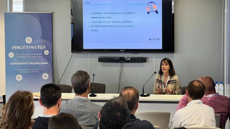 Espaitec da voz a expertos en renovables, baterías y almacenamiento de energía