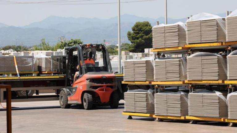 El coste del gas ya se traslada al precio de la cerámica