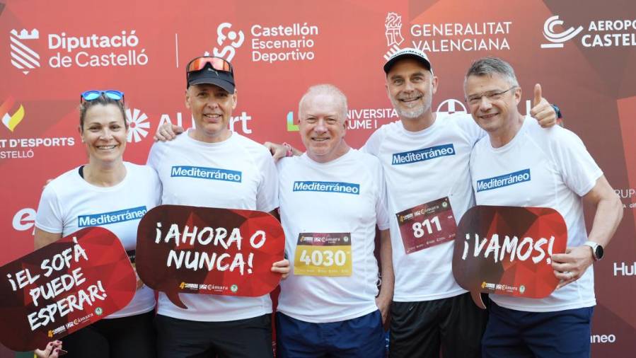 Galería de 224 fotos | Amplia presencia del sector cerámico en la Carrera de las Empresas de Castellón