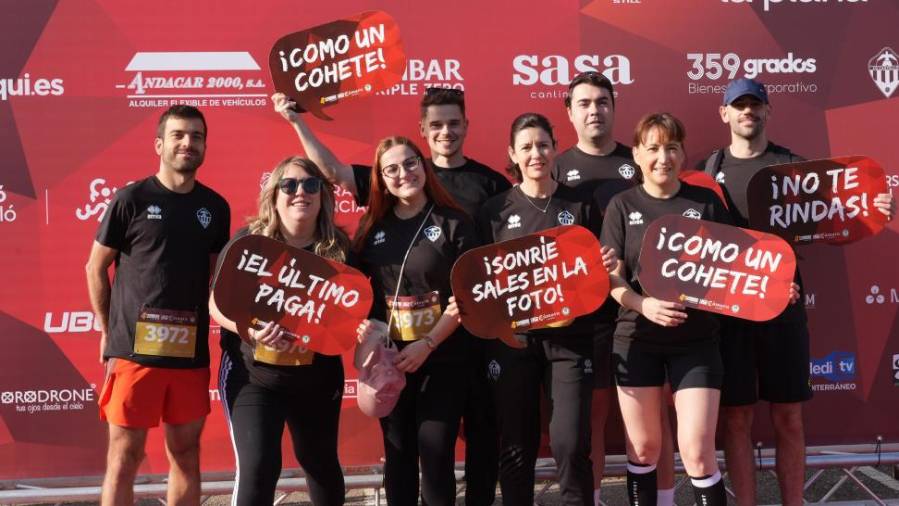 Galería de 224 fotos | Amplia presencia del sector cerámico en la Carrera de las Empresas de Castellón