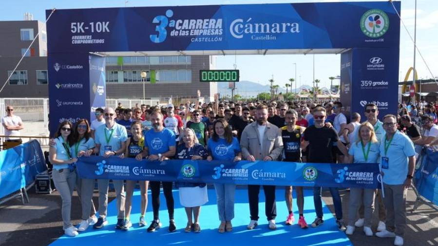 Galería de fotos | Compañías y entidades del sector cerámico, en la Carrera de las Empresas de Castellón
