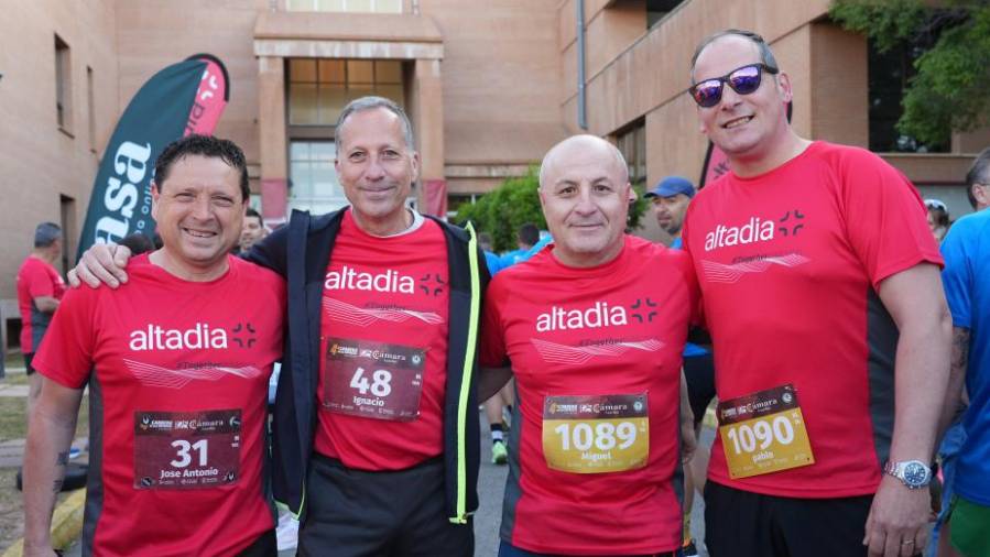 Galería de 224 fotos | Amplia presencia del sector cerámico en la Carrera de las Empresas de Castellón