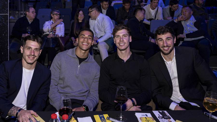 Galería de fotos | Pamesa Grupo Empresarial reúne a más de 3.500 profesionales en el Roig Arena