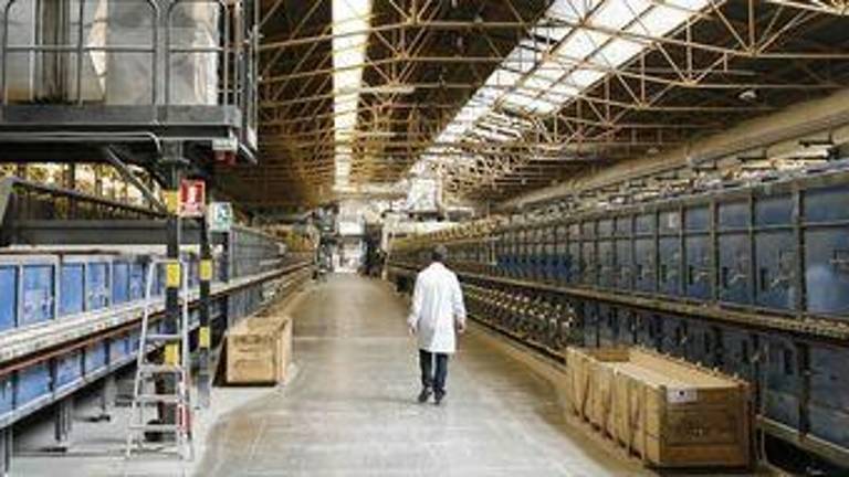 El azulejo aprieta el acelerador e invierte en aumentar producción