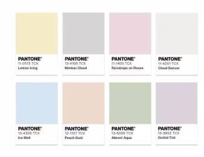 $!Paleta de tonos Pastel empolvados para combinar con el Cloud Dancer. / PANTONE