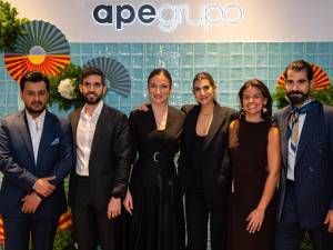 Galería de Fotos | APE Grupo da un paso clave en su internacionalización en Emiratos Árabes Unidos