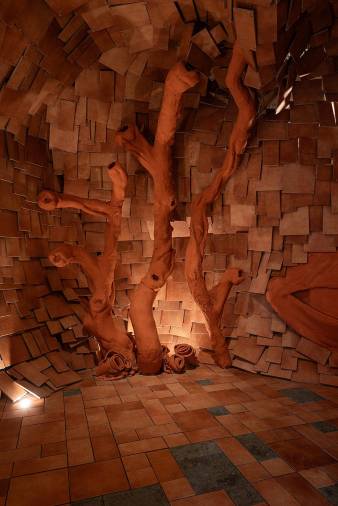 Galería de fotos | Gresmanc Group y su impactante espacio con cerámica en Casa Decor 2025