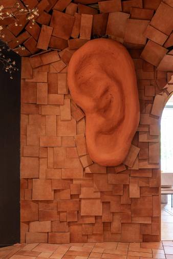 Galería de fotos | Gresmanc Group y su impactante espacio con cerámica en Casa Decor 2025