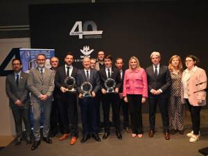 Galería de fotos | Fustecma, Ingeneo y Realonda reciben los Premios Alfa de Oro 2024 en Cevisama