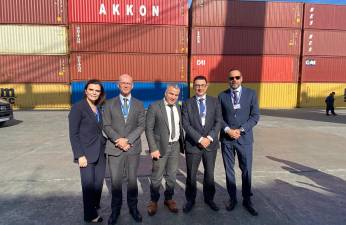 Visita a Akkon Lines.