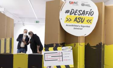 La colaboración entre Emac Grupo y Fundación ONCE, iniciada en 2019, ha permitido desarrollar diferentes iniciativas dirigidas a fomentar la concienciación dentro de la construcción.