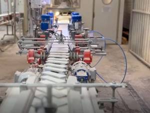 Vídeo | Asitec presenta su innovadora solución para el tratamiento de piezas especiales cerámicas en líneas esmaltado