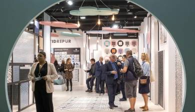 Expositor de Vidrepur en una feria del sector.