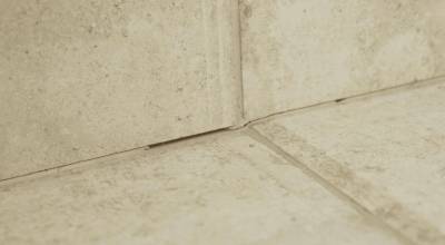 $!Cómo evitar goteras y humedades por filtraciones en terrazas y balcones de pavimento porcelánico