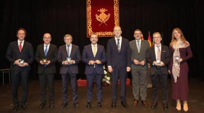 El alcalde de Vila-real, José Benlloch, durante el acto institucional de entrega de las Medallas de Oro y de la Medalla de Honor de la ciudad.