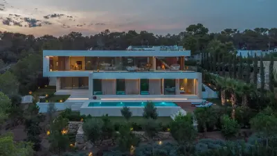 $!Vista aérea de Villa Alejandra, ubicada en Cala Vinyes (Mallorca).