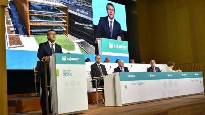 Eduardo Baamonde, reelegido presidente de Cajamar.