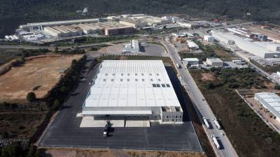 Vista aérea del complejo industrial de Colorobbia ubicado en el término municipal de Vilafamés.