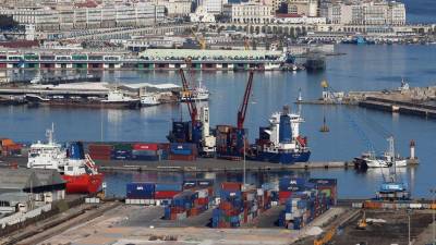 Imagen del puerto comercial de Argel. (EFE/EPA/Mohamed Messara)