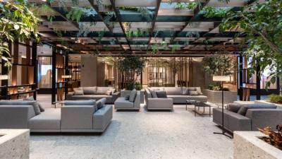 Porcelanosa convierte su showroom central en un hotel boutique con diseño biofílico
